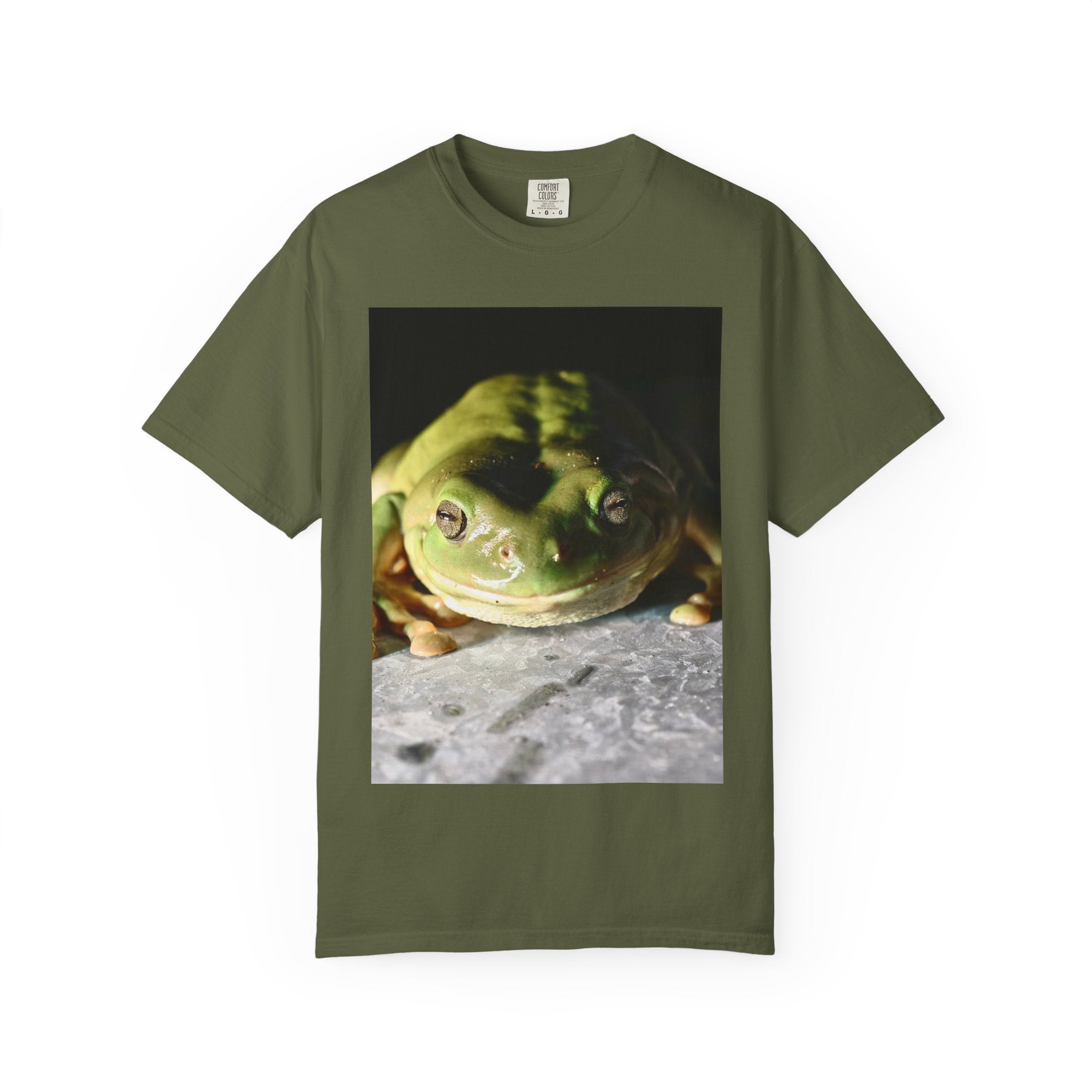 Frog Portrait T-Shirt — Cute Green Tree Frog Photo Tee